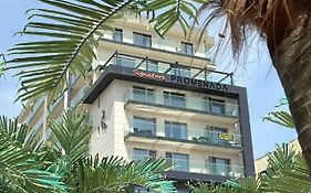 Signature Promenada Hotel Apartments